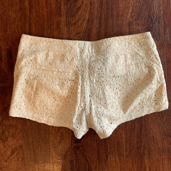 Volcom 5 lace shorts - Picture 2 of 2